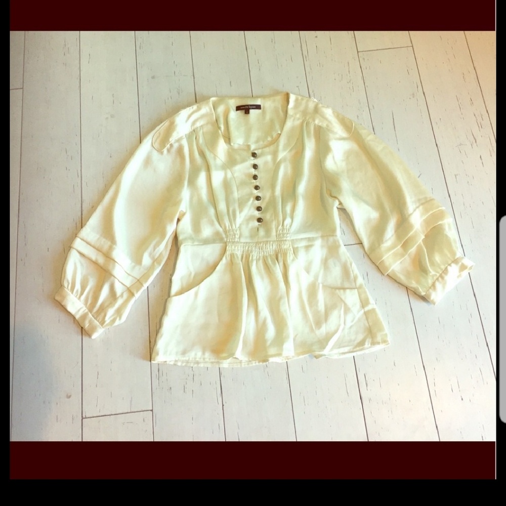 Adorable cream Nanette Lapore top